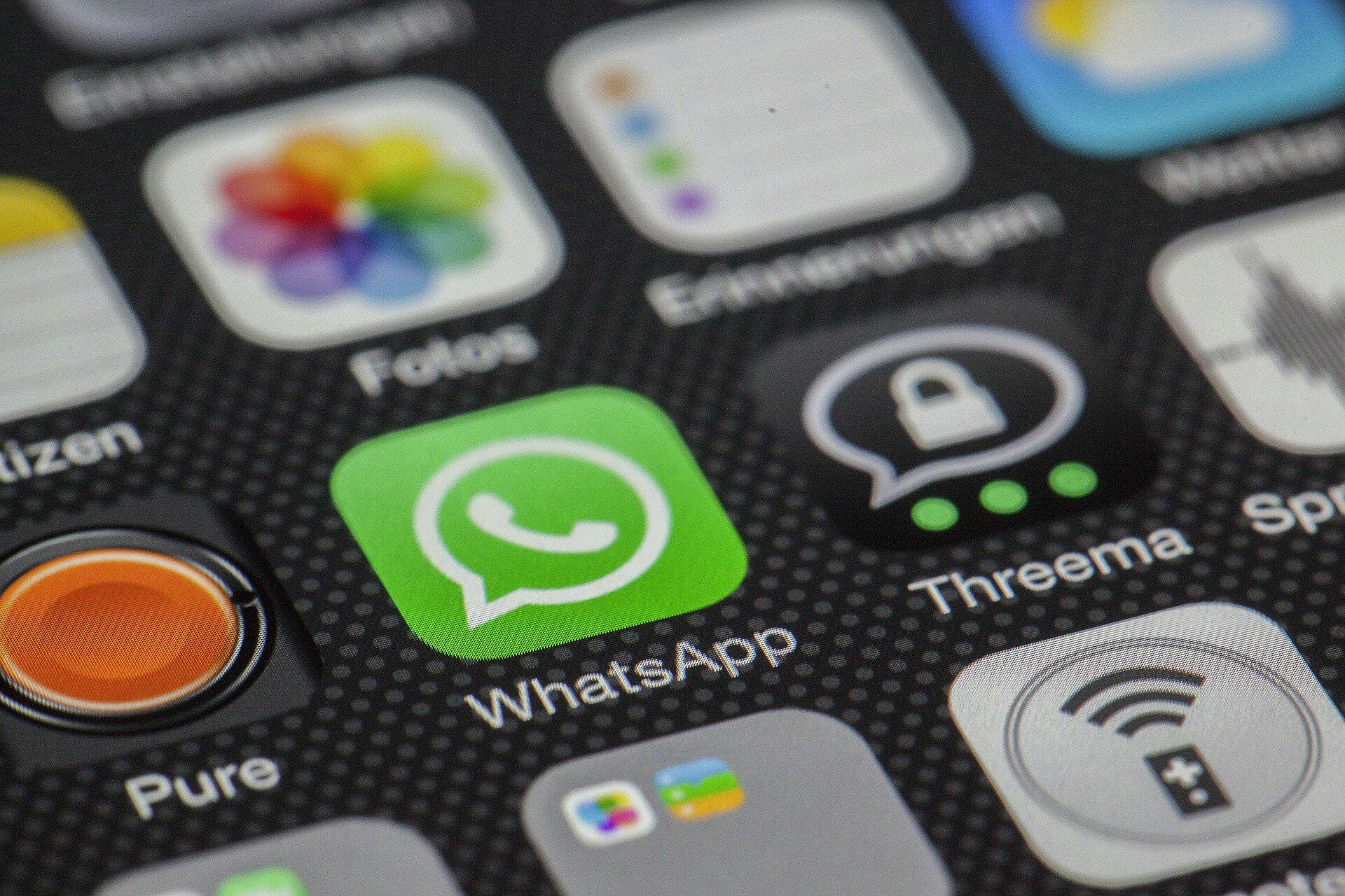Nasehat Grup Whatsapp Sedikit Cemas